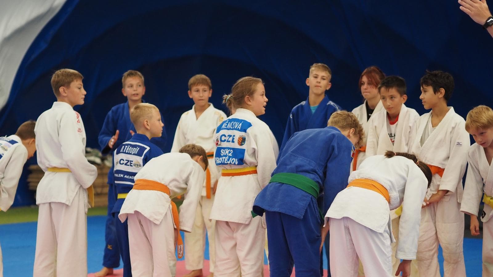 Skoky do bazénu na JHC 2026