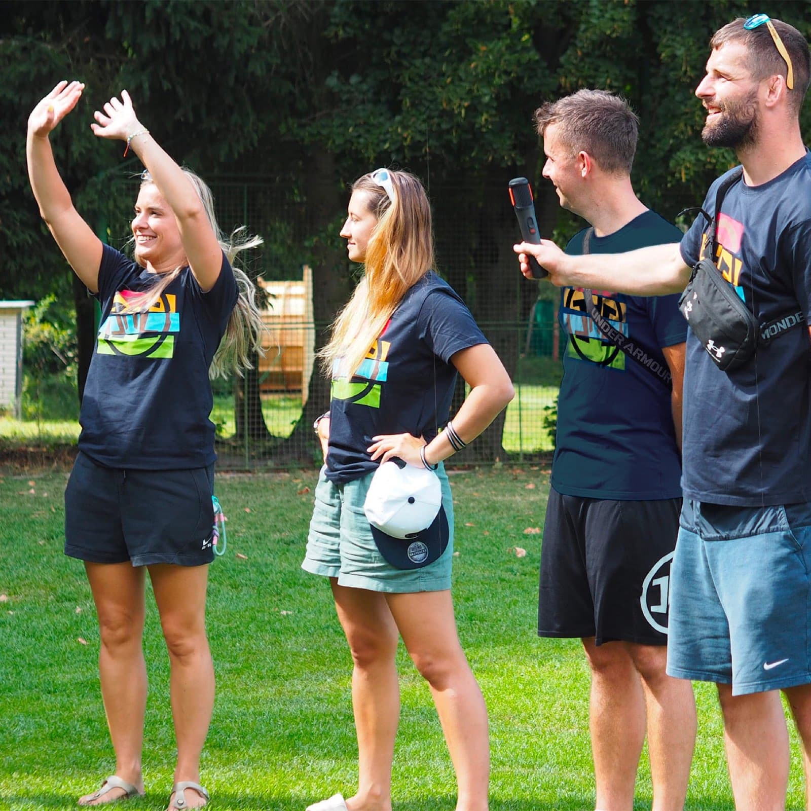 Děti na Judo Heroes Campu při společném momentu